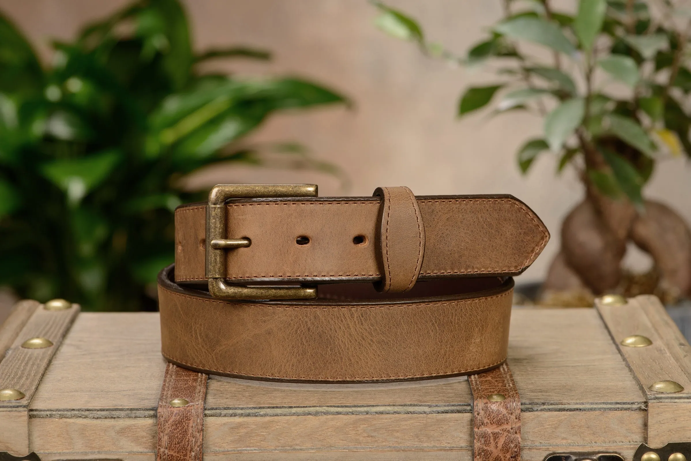 The Rockefeller: Rustic Tan Stitched Oil Tanned With Scalloped Ends 1.50"