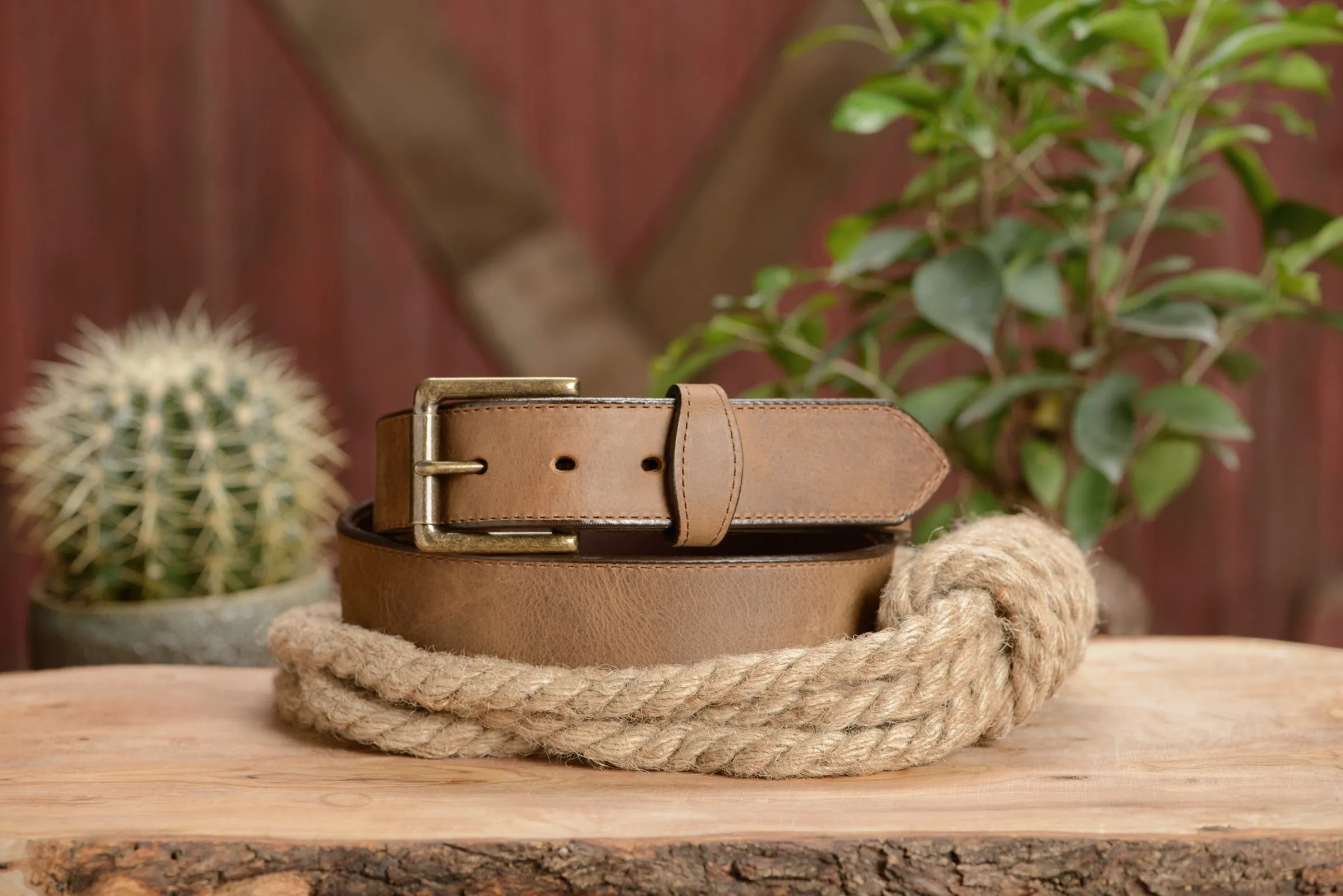 The Rockefeller: Rustic Tan Stitched Oil Tanned With Scalloped Ends 1.50"