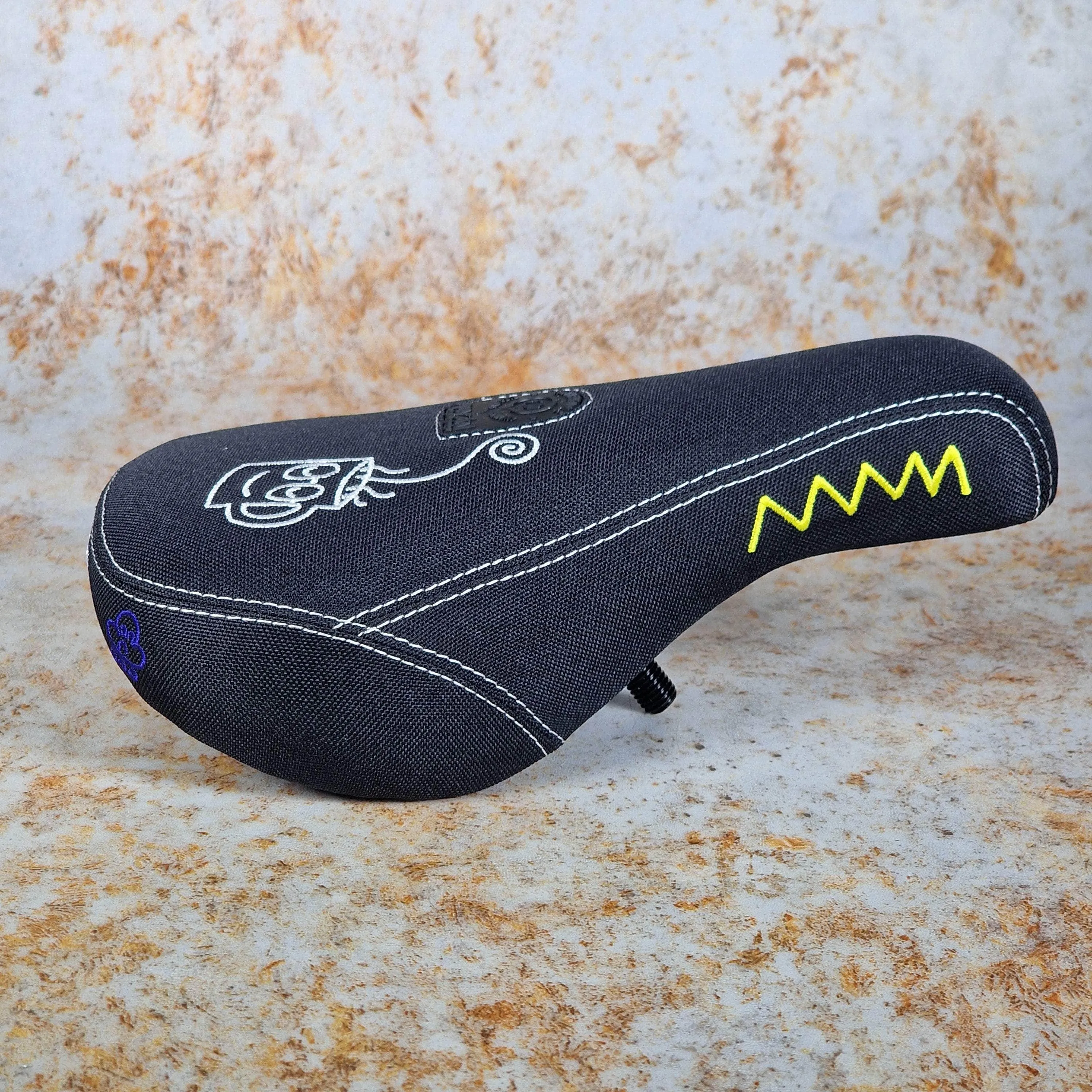 We The People Team Fat Pivotal Seat Dan Banks Signature Black