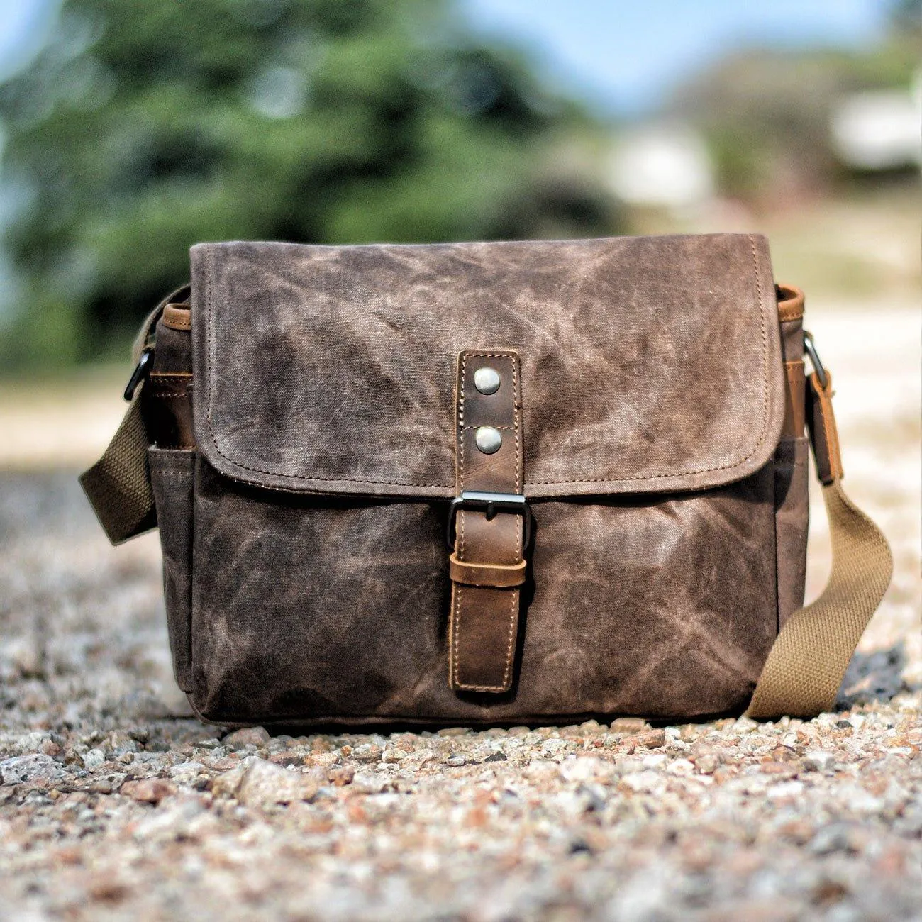 Woosir Waxed Canvas Camera Messenger Bag Men Women